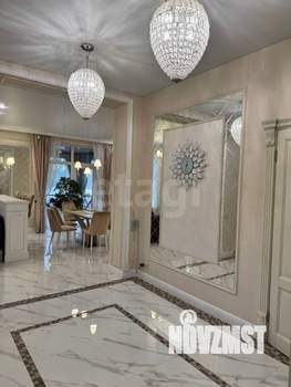 Дом 235м², 3-этажный, участок 6 сот.