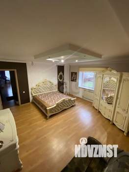 Дом 374м², 2-этажный, участок 25 сот.