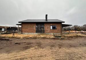 Дом 140м², 1-этажный, участок 9 сот.