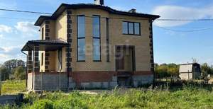 Дом 221м², 2-этажный, участок 12 сот.