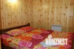 Дом 100м&sup2;, 2-этажный, посуточно, 