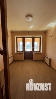 Дом 470м², 2-этажный, участок 7 сот.  