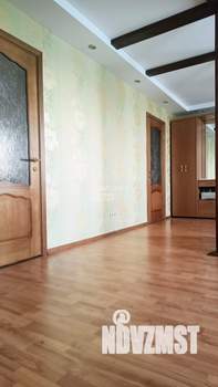 Коттедж 244м², 2-этажный, участок 16 сот.  