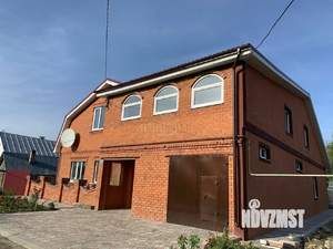 Дом 495м², 2-этажный, участок 10 сот.  