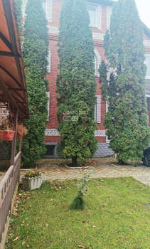 Дом 388м&sup2;, 3-этажный, участок 16 сот.  