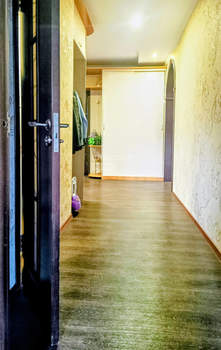 Дом 388м&sup2;, 3-этажный, участок 16 сот.  