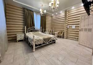 Дом 647м², 2-этажный, участок 11 сот.  