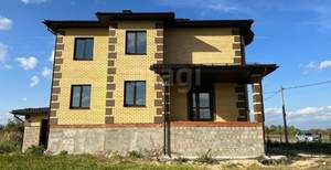 Дом 221м², 2-этажный, участок 12 сот.  