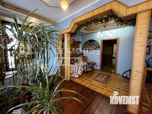 Дом 302м², 2-этажный, участок 8 сот.  