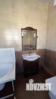 Дом 470м², 2-этажный, участок 7 сот.  