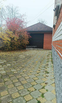 Дом 388м&sup2;, 3-этажный, участок 16 сот.  