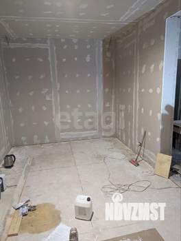 Дом 100м², 2-этажный, участок 4 сот.  