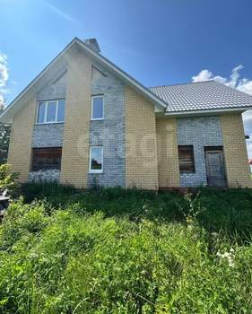 Дом 190м², 2-этажный, участок 15 сот.  