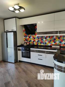 Дом 190м², 2-этажный, участок 6 сот.  