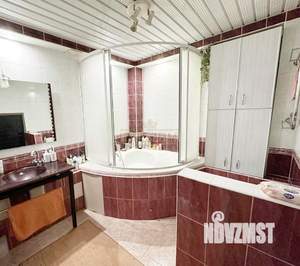 Дом 150м², 2-этажный, участок 3 сот.  