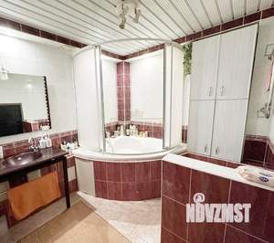 Коттедж 150м², 2-этажный, участок 3 сот.  