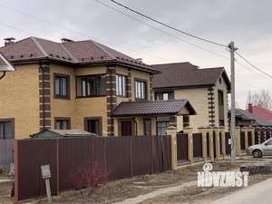 Коттедж 285м², 2-этажный, участок 15 сот.  