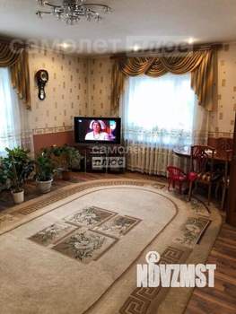 Дом 180м², 2-этажный, участок 10 сот.  