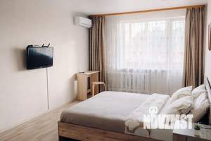 1-к квартира, посуточно, 36м2, 6/10 этаж