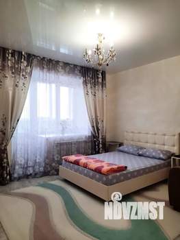 1-к квартира, посуточно, 38м2, 6/10 этаж