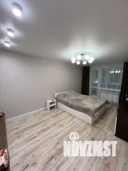 1-к квартира, посуточно, 34м2, 1/9 этаж