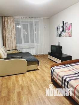 1-к квартира, посуточно, 55м2, 4/10 этаж