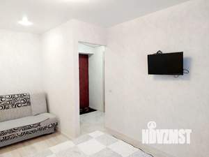 1-к квартира, посуточно, 30м2, 2/5 этаж