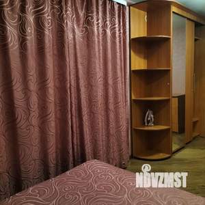 2-к квартира, посуточно, 42м2, 3/6 этаж