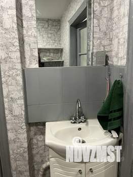 Студия квартира, посуточно, 17м2, 2/5 этаж