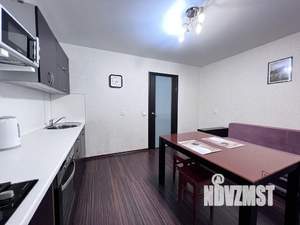 1-к квартира, посуточно, 51м2, 2/5 этаж