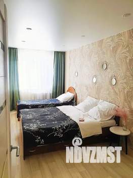 3-к квартира, посуточно, 58м2, 1/5 этаж