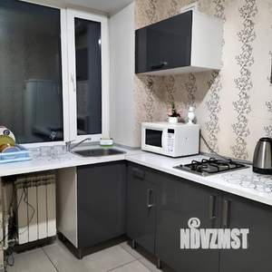 1-к квартира, посуточно, 42м2, 3/4 этаж