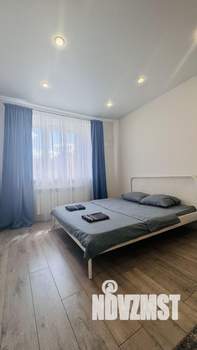 1-к квартира, посуточно, 40м2, 1/9 этаж