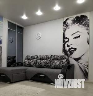 Студия квартира, посуточно, 31м2, 1/4 этаж