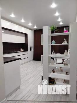 3-к квартира, посуточно, 78м2, 1/8 этаж