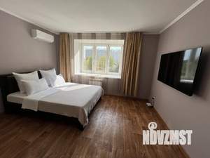 1-к квартира, посуточно, 34м2, 2/10 этаж