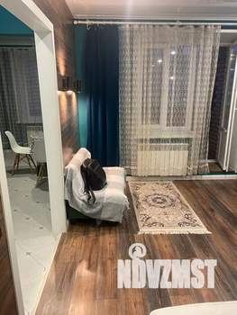 1-к квартира, посуточно, 38м2, 7/9 этаж