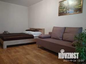 1-к квартира, посуточно, 39м2, 3/10 этаж