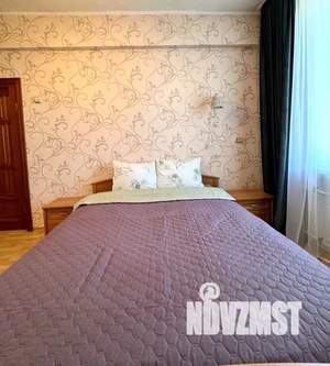 3-к квартира, посуточно, 75м2, 3/3 этаж