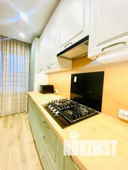 1-к квартира, посуточно, 42м2, 6/9 этаж