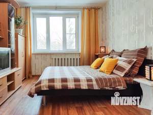 1-к квартира, посуточно, 35м2, 1/1 этаж