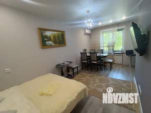 Студия квартира, посуточно, 35м2, 2/5 этаж