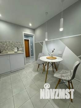 1-к квартира, посуточно, 38м2, 8/9 этаж