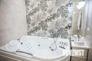 2-к квартира, посуточно, 72м2, 1/1 этаж