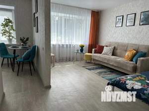 1-к квартира, посуточно, 37м2, 1/1 этаж