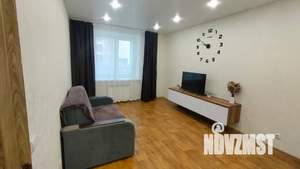 1-к квартира, посуточно, 40м2, 1/10 этаж