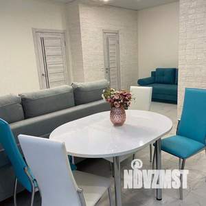 1-к квартира, посуточно, 52м2, 1/1 этаж