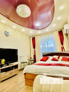 1-к квартира, посуточно, 37м2, 5/5 этаж