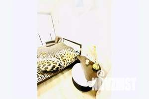 1-к квартира, посуточно, 42м2, 6/9 этаж