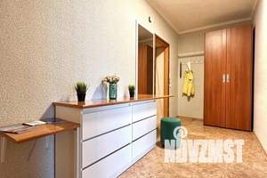 1-к квартира, посуточно, 43м2, 4/10 этаж